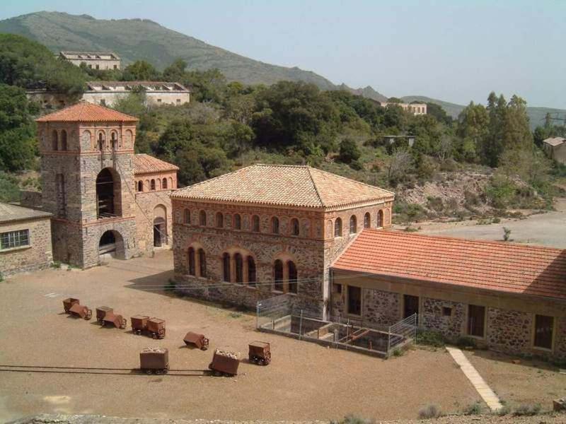 Turismo Rurale La Miniera Fiorita Arbus Exterior foto